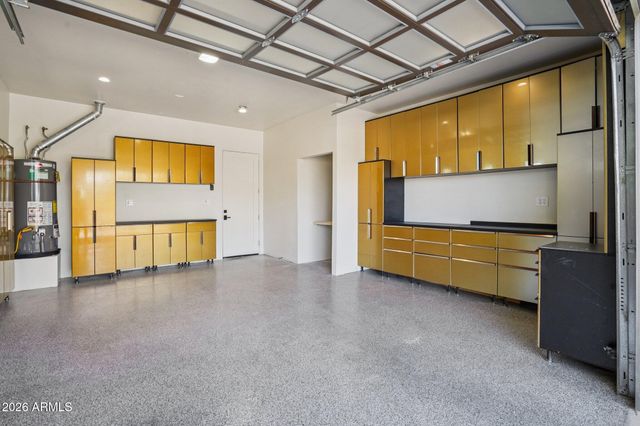 3225 E SELLS Drive, Phoenix, AZ 85018