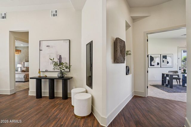 3225 E SELLS Drive, Phoenix, AZ 85018