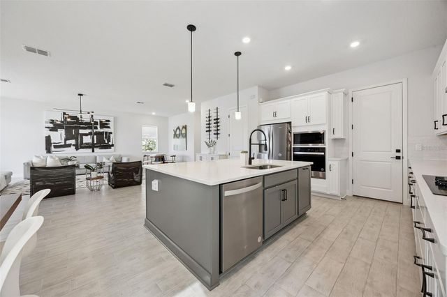 13557 MCMILLAN DRIVE, Orlando, FL 32827
