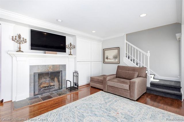 6847 Alden Drive, West Bloomfield, MI 48324