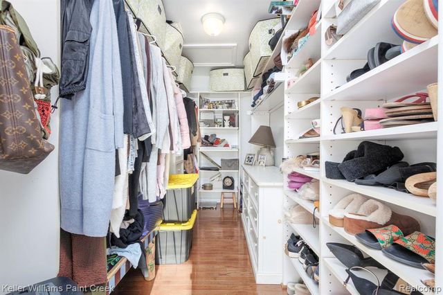 6847 Alden Drive, West Bloomfield, MI 48324