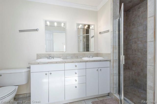 6847 Alden Drive, West Bloomfield, MI 48324