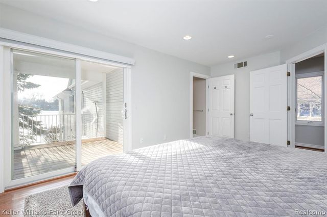 6847 Alden Drive, West Bloomfield, MI 48324