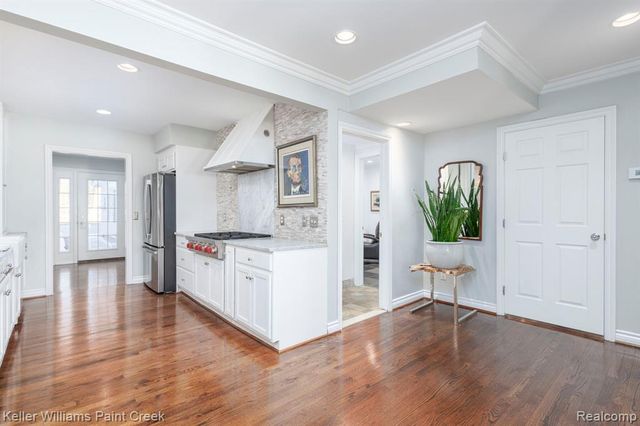 6847 Alden Drive, West Bloomfield, MI 48324