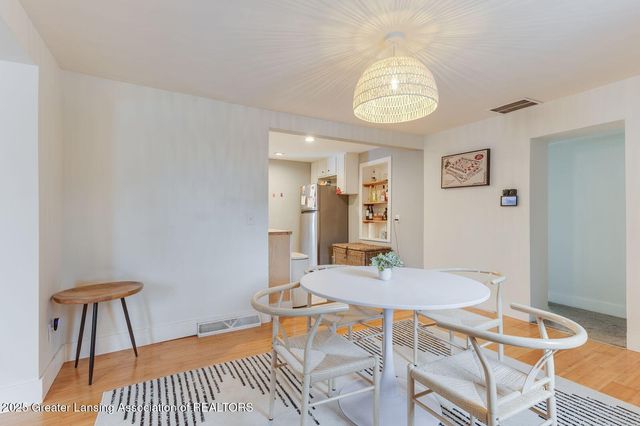 404 E Cherry Street, Mason, MI 48854