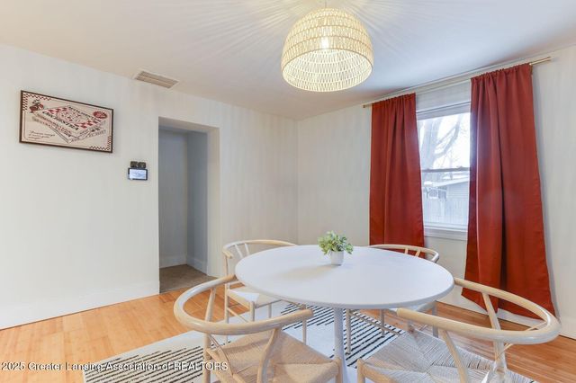 404 E Cherry Street, Mason, MI 48854