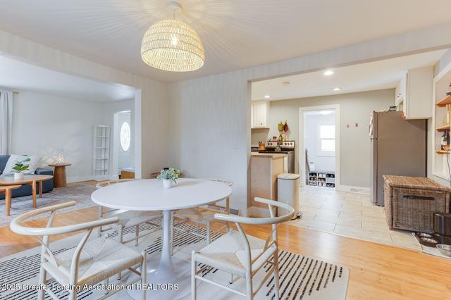 404 E Cherry Street, Mason, MI 48854