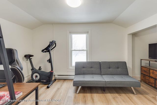 404 E Cherry Street, Mason, MI 48854