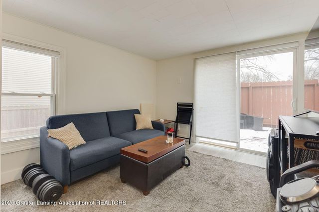 404 E Cherry Street, Mason, MI 48854