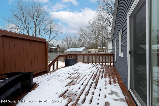 404 E Cherry Street, Mason, MI 48854