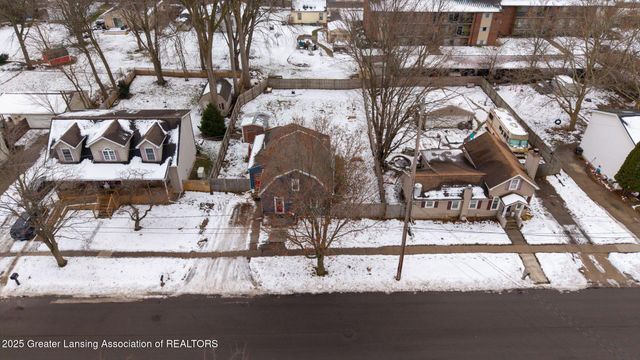 404 E Cherry Street, Mason, MI 48854