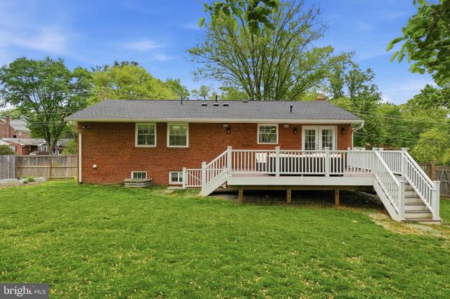 7504 DOLCE DR, Annandale, VA 22003