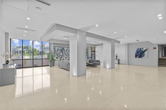 20379 W Country Club Dr 2336, Aventura, FL 33180