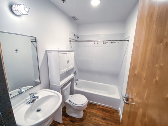 1350 Rosa L Parks Blvd Apt 304, Nashville, TN 37208