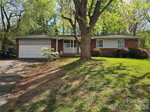3220 Sweeten Creek Road, Asheville, NC 28803