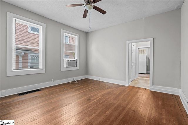 276 S Spring Street, Spartanburg, SC 29306