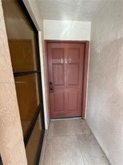 6675 W 4th Ave 117, Hialeah, FL 33012