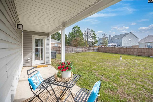 322 Drooping Leaf Road, Lexington, SC 29072