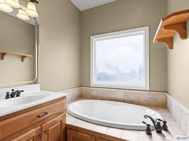 17902 Watercress Drive, Athens, AL 35611