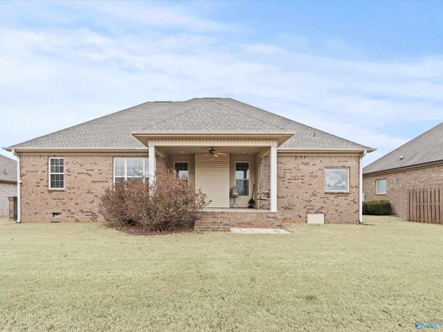 17902 Watercress Drive, Athens, AL 35611