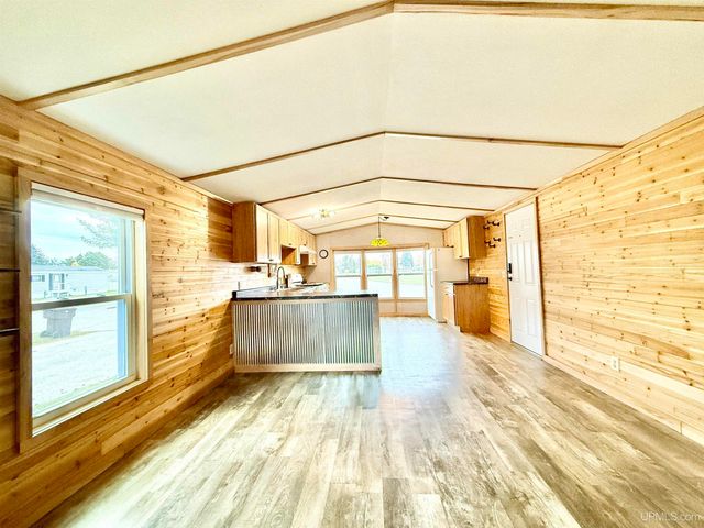 1401 LOT 107 N 23rd Street, Escanaba, MI 49829