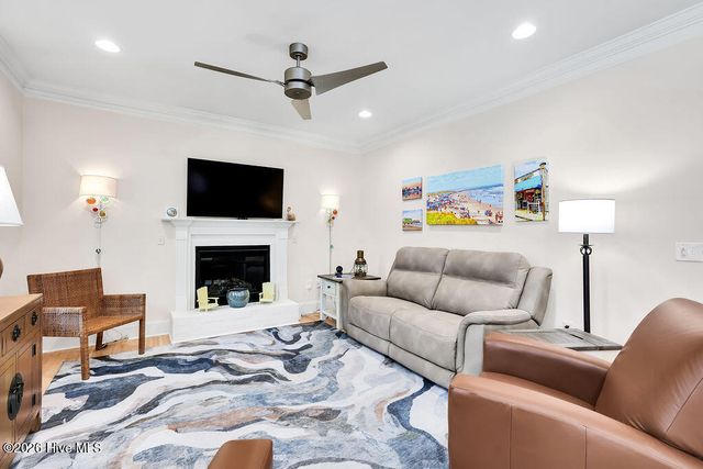 513 Spencer Farlow Drive B, Carolina Beach, NC 28428