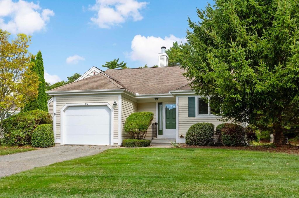 115 Pine Hill Boulevard, Mashpee, MA 02649