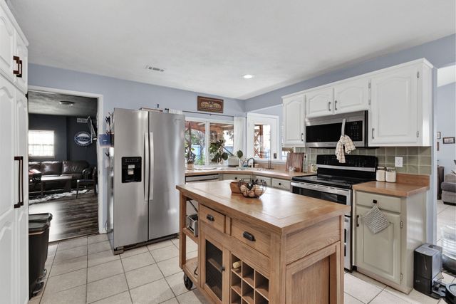3433 Flagstone Drive, Garland, TX 75044