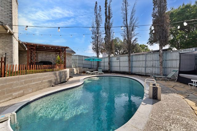 3433 Flagstone Drive, Garland, TX 75044