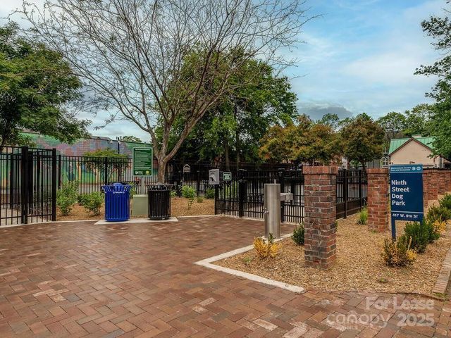 406 W 9th Street 301, Charlotte, NC 28202