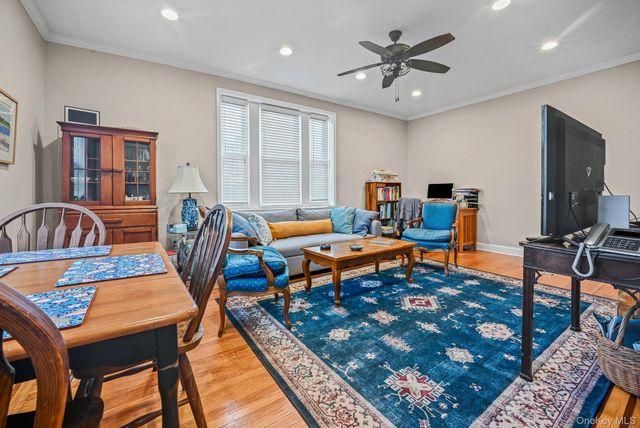 185 Atlantic Avenue C1, Lynbrook, NY 11563