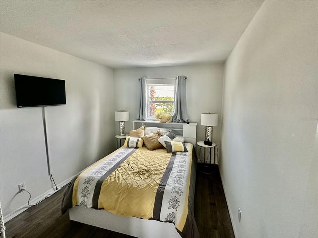 3303 W SHELL POINT #A ROAD, Ruskin, FL 33570