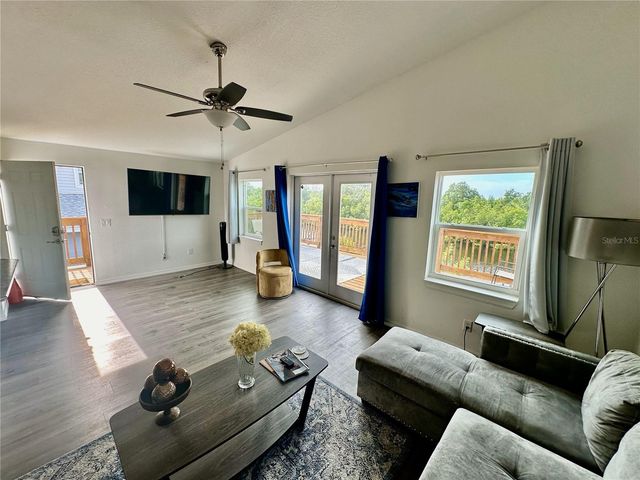 3303 W SHELL POINT #A ROAD, Ruskin, FL 33570