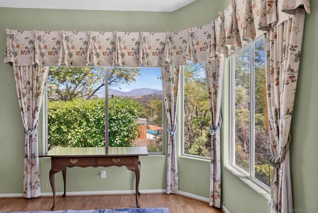 15546 Calistoga Dr., Ramona, CA 92065