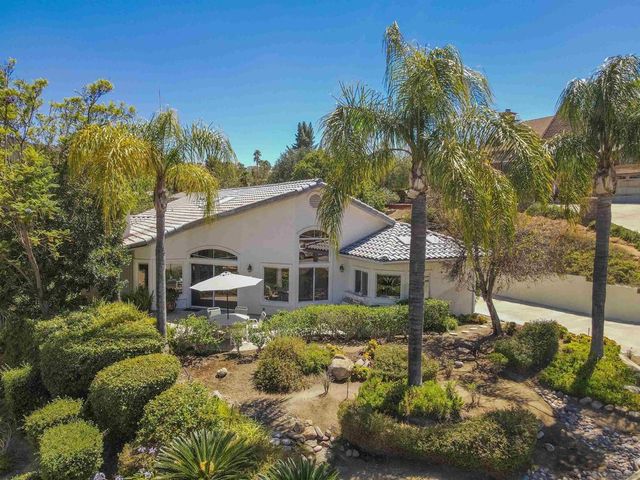 15546 Calistoga Dr., Ramona, CA 92065