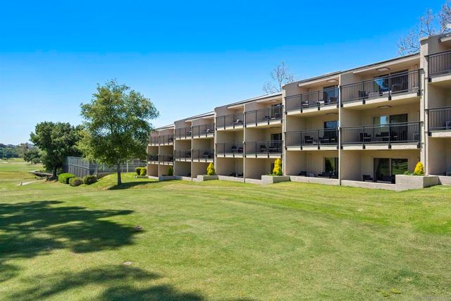 15546 Calistoga Dr., Ramona, CA 92065