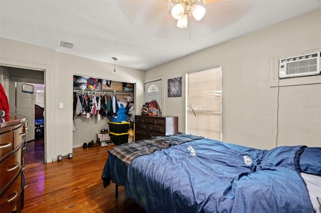 4834 TAYLOR STREET N, St Petersburg, FL 33714