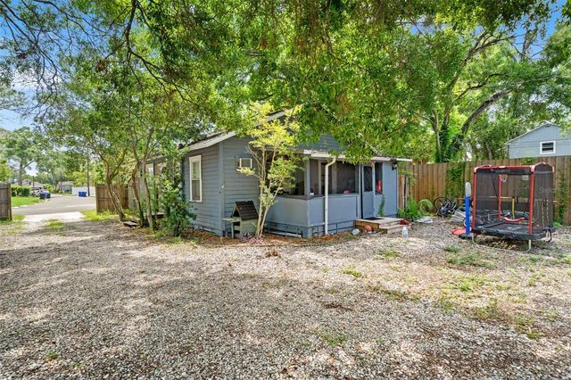 4834 TAYLOR STREET N, St Petersburg, FL 33714