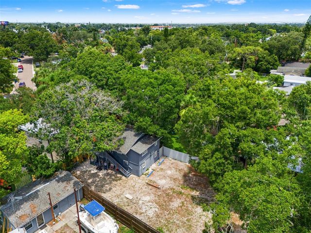 4834 TAYLOR STREET N, St Petersburg, FL 33714