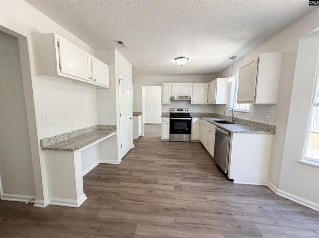 1 Newcourt Place, Columbia, SC 29229