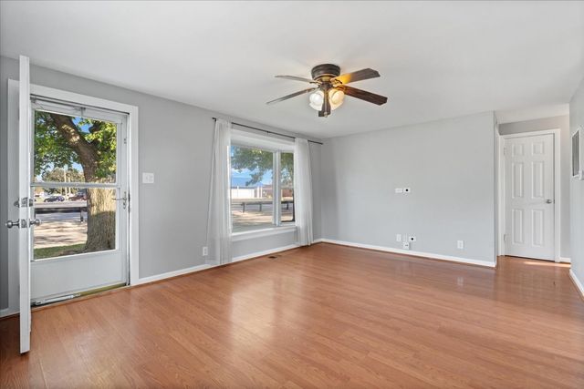 4133 Southwest Highway, Hometown, IL 60456