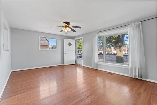 4133 Southwest Highway, Hometown, IL 60456