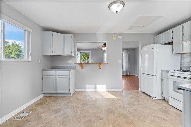 4133 Southwest Highway, Hometown, IL 60456