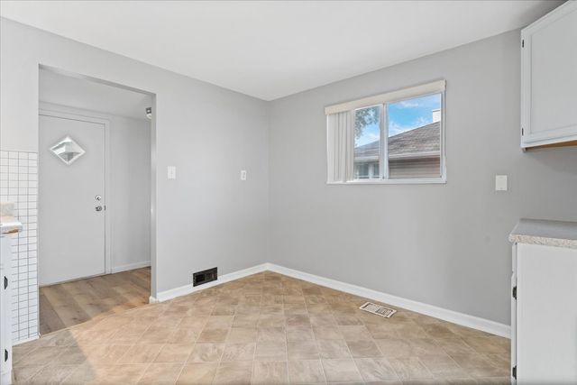 4133 Southwest Highway, Hometown, IL 60456