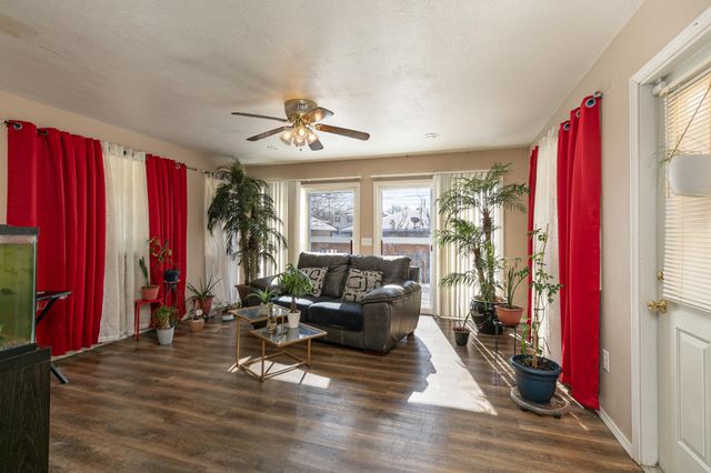 3808 W Kingsley Street, Springfield, MO 65807