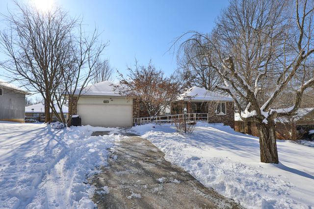 3808 W Kingsley Street, Springfield, MO 65807