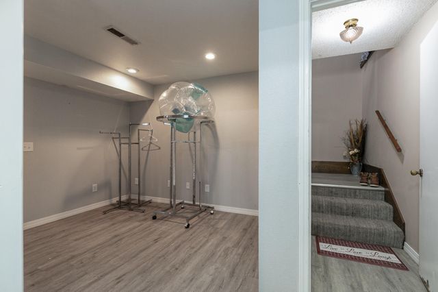 3808 W Kingsley Street, Springfield, MO 65807