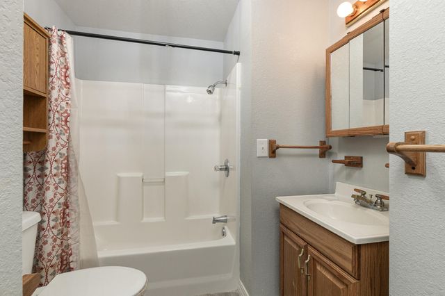 3808 W Kingsley Street, Springfield, MO 65807