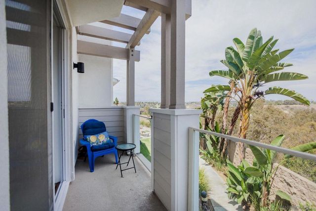 810 Harbor Cliff Way 230, Oceanside, CA 92054