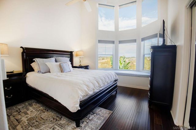 810 Harbor Cliff Way 230, Oceanside, CA 92054